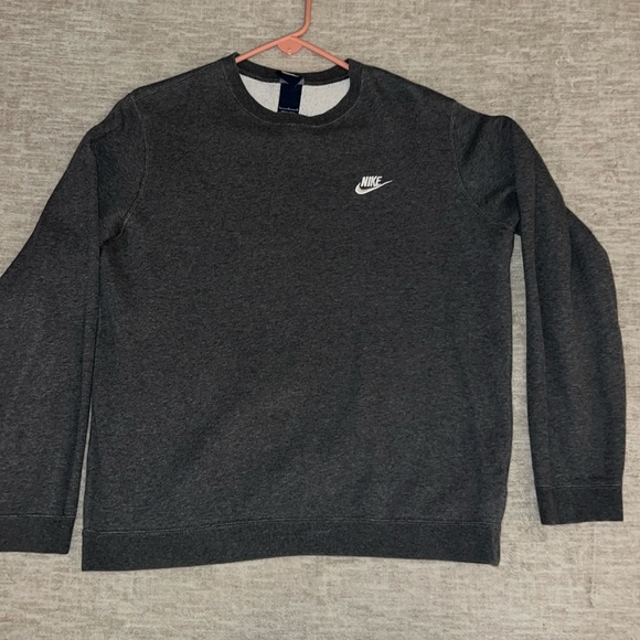 NIKE SPORTSWEAR CLUB MEN'S CREW - Picture 1 of 3